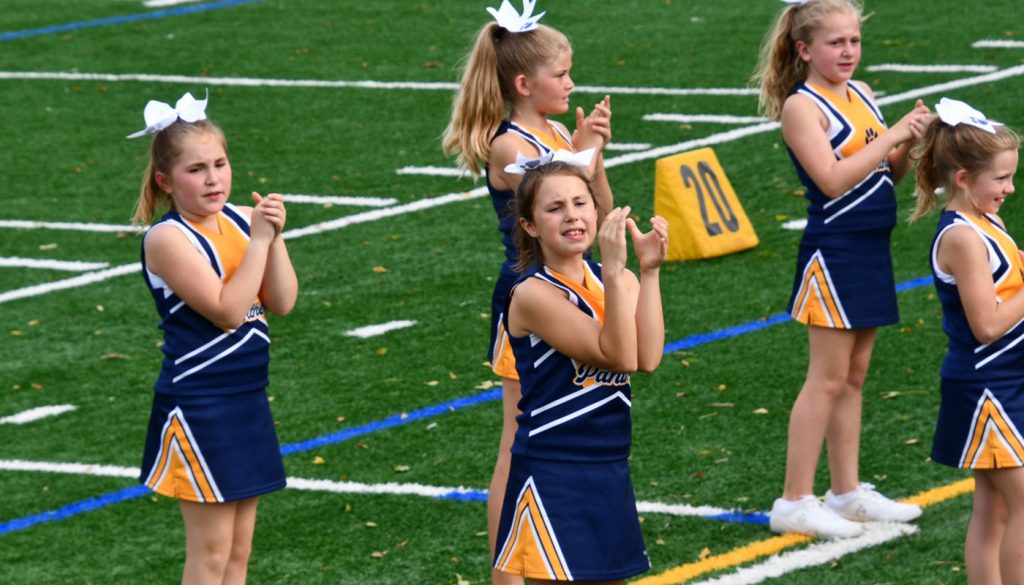 panther_football_cheer_0000s_0047_DSC_5236